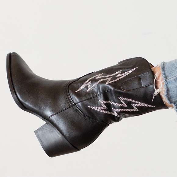 Black Lightening Bolt Cowgirl Boots - Picture 2 of 5